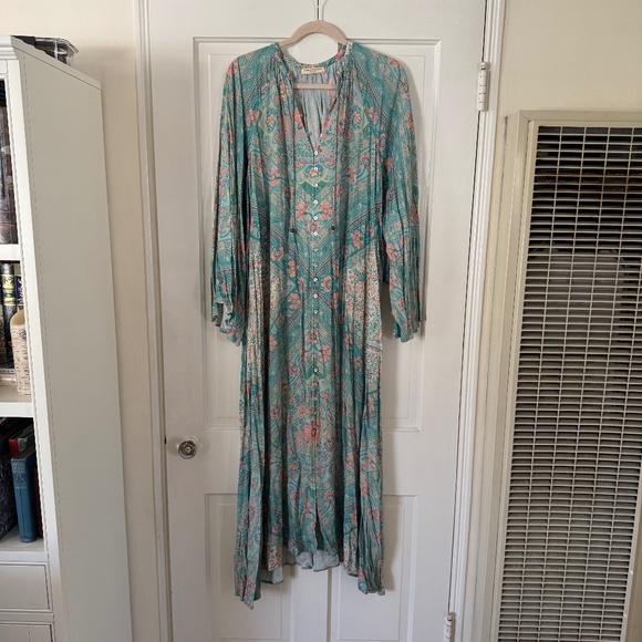 Spell & the Gypsy Gown — XL - Picture 1 of 5